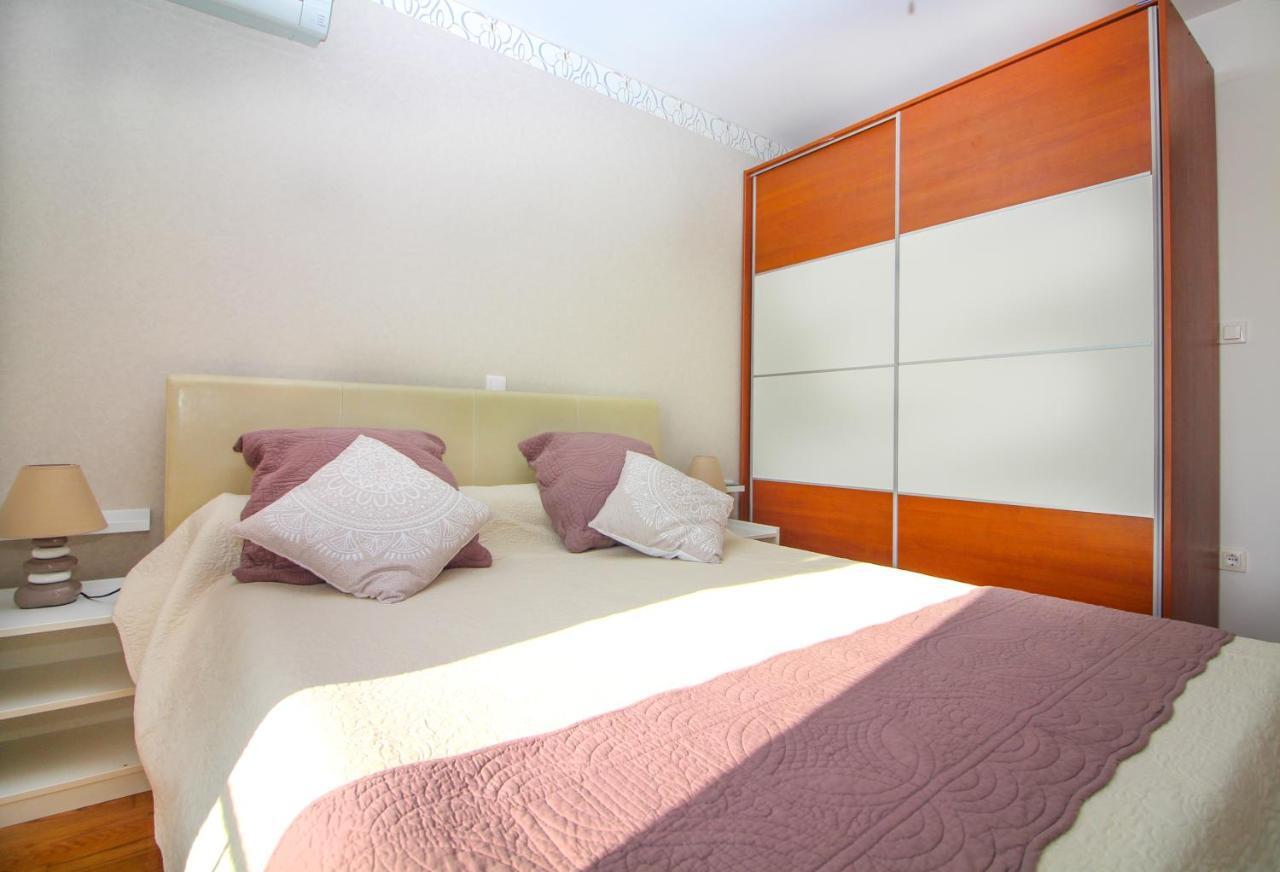 Apartamento Vistamar Rogoznica  Exterior foto
